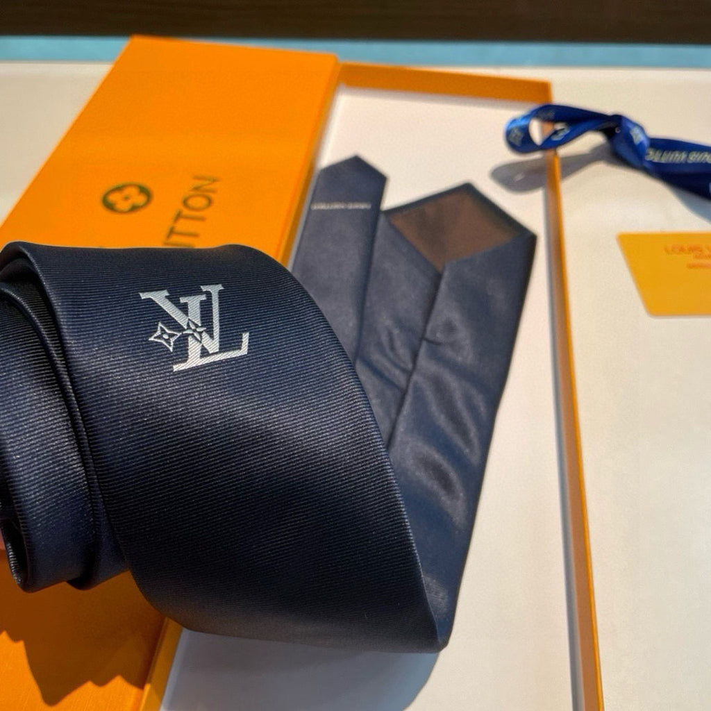 Louis Vuitton Style Men's Solid Silk Tie