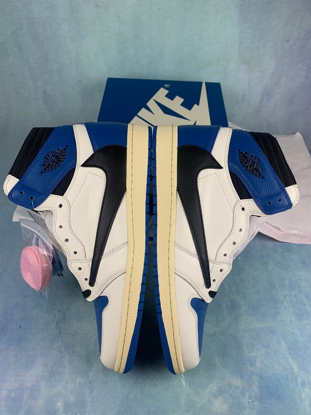 Air Jordan 1 High - Unisex Sneakers Style 14