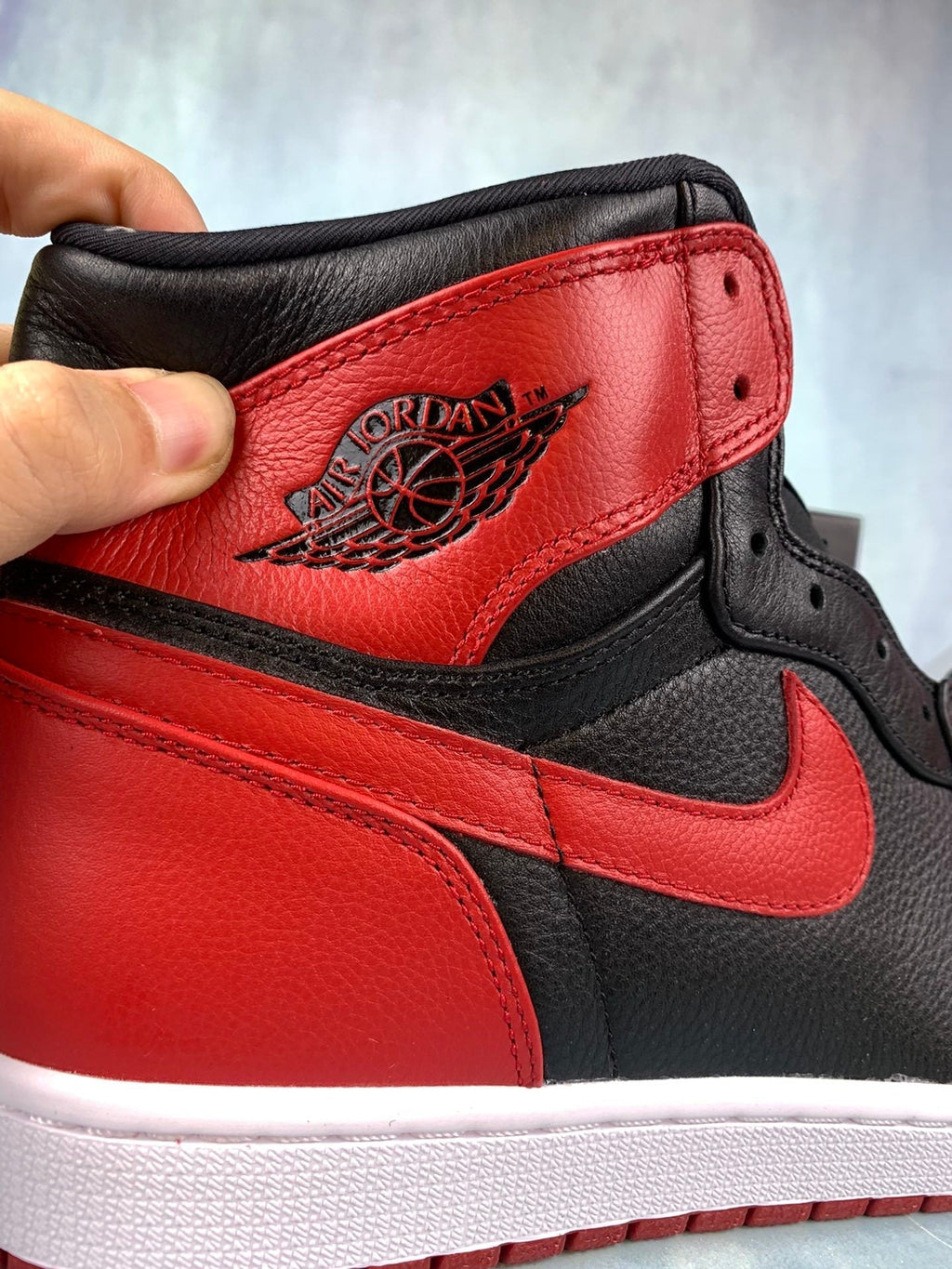 Air Jordan 1 High Black/Red Banned 432001-001 Unisex Sneakers