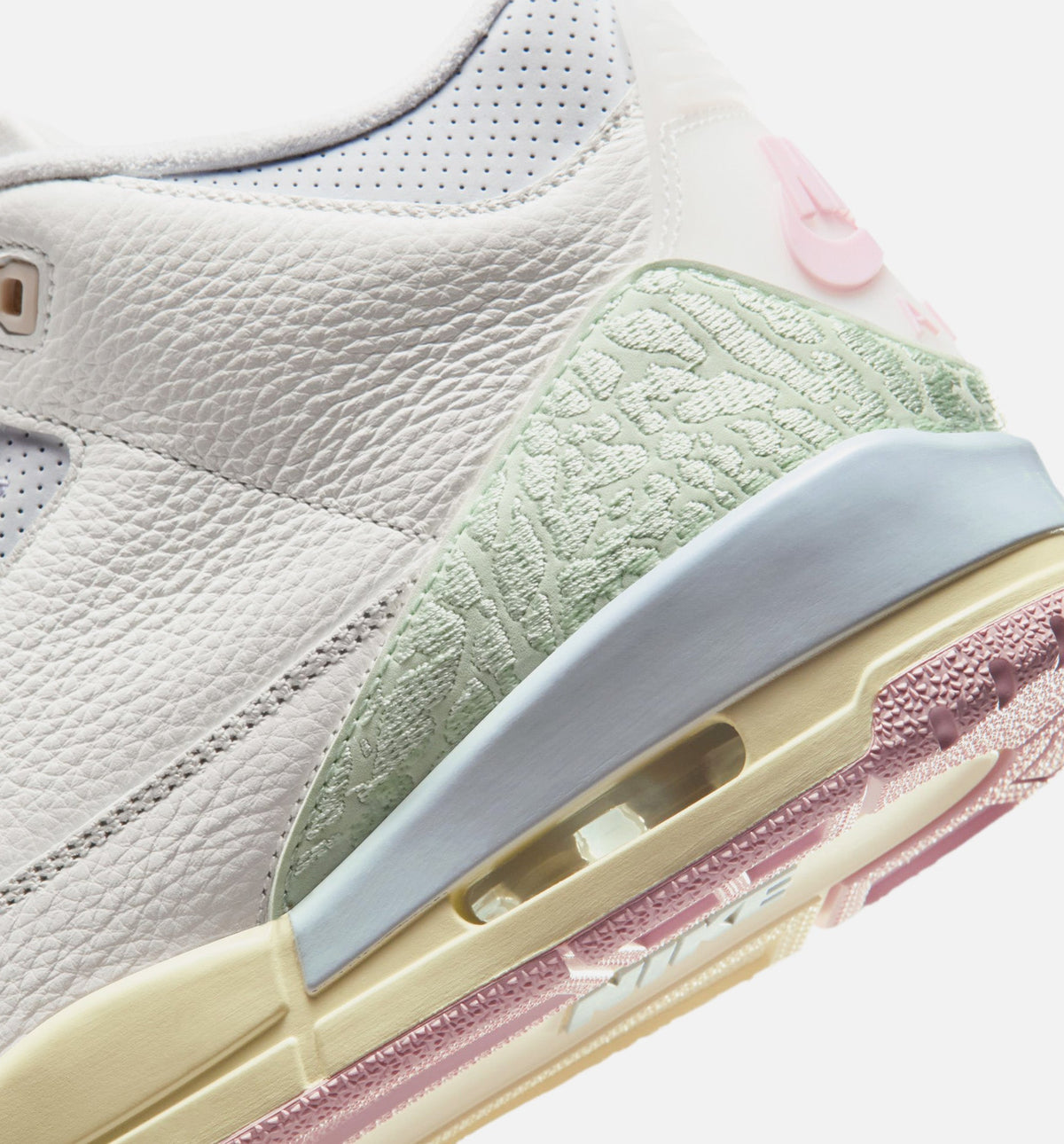 Air Jordan 3 Retro Mens Lifestyle Shoe - Sail/Jade Glow/Misty Lilac