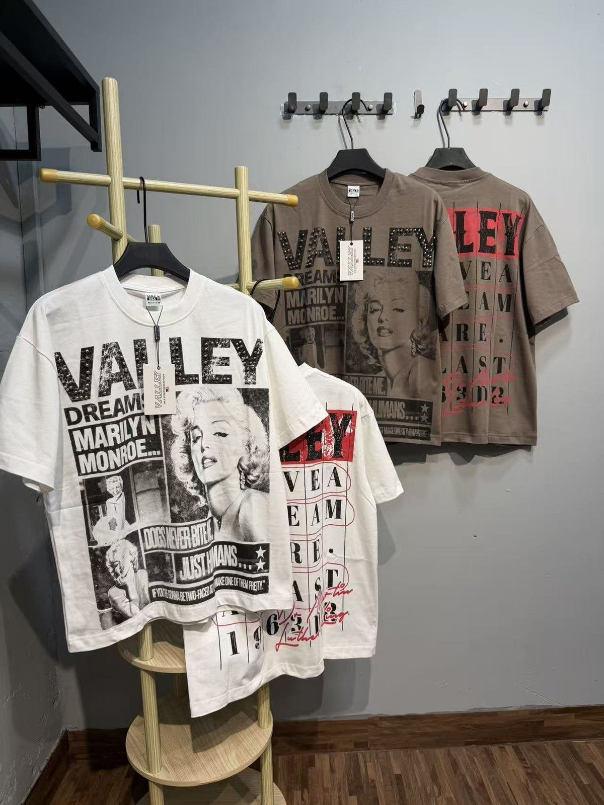 VALLEY Marilyn Monroe Dreams Graphic T-Shirt