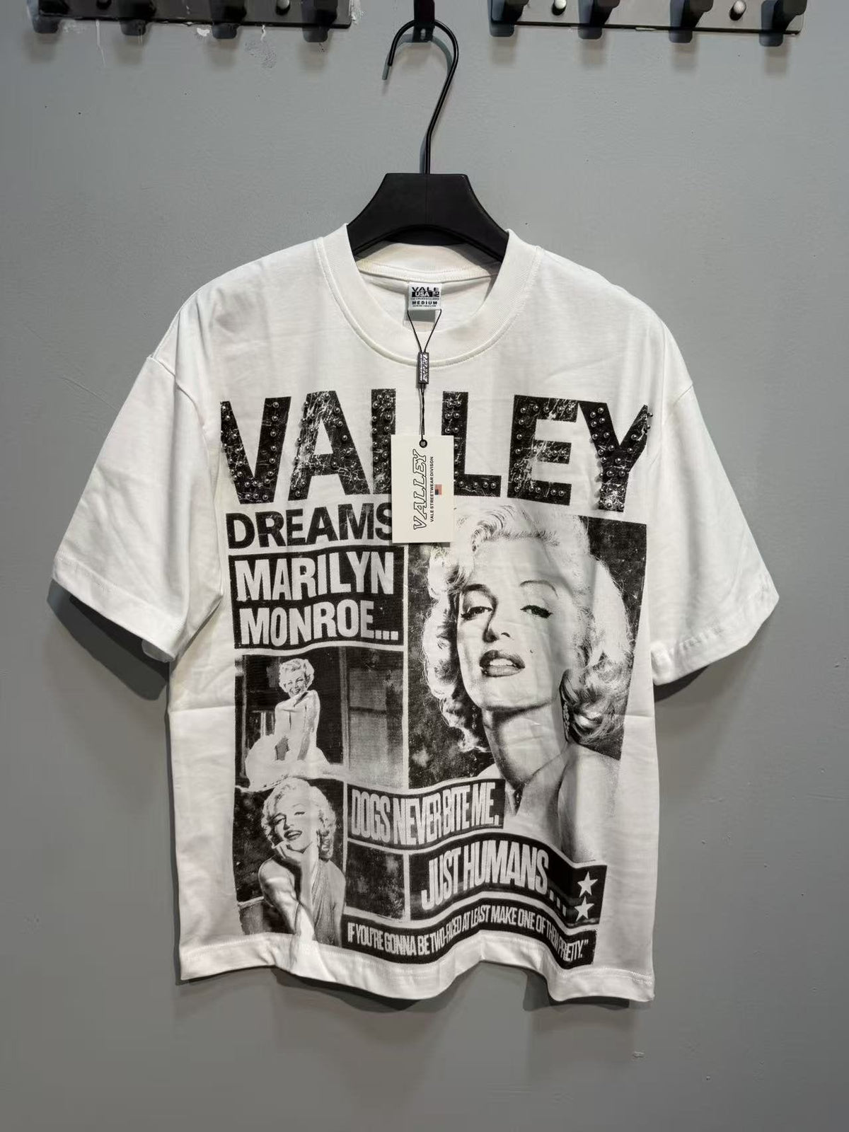 VALLEY Marilyn Monroe Dreams Graphic T-Shirt