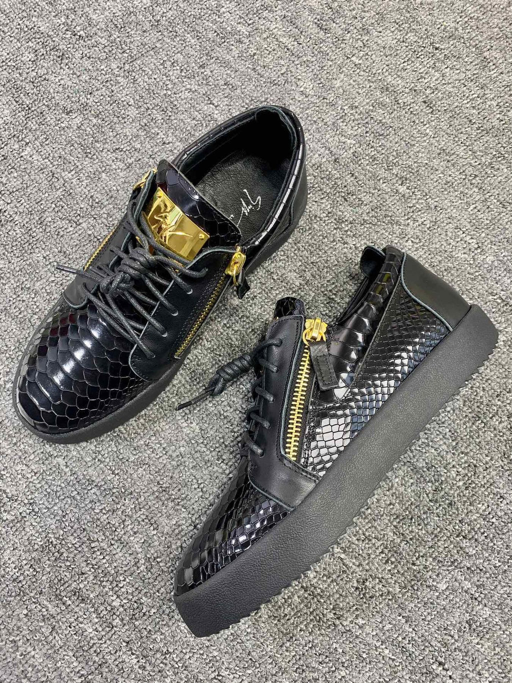 Giuseppe Zanotti Black Gold-Zip Low-Top Sneakers