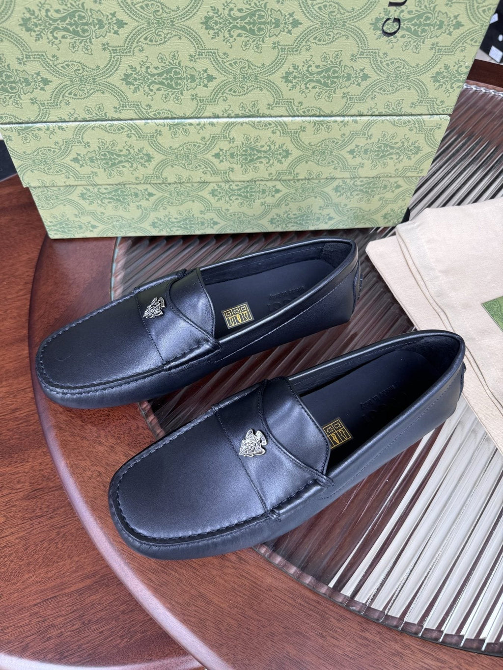 Gucci Black Metal-Bit Driving Loafers