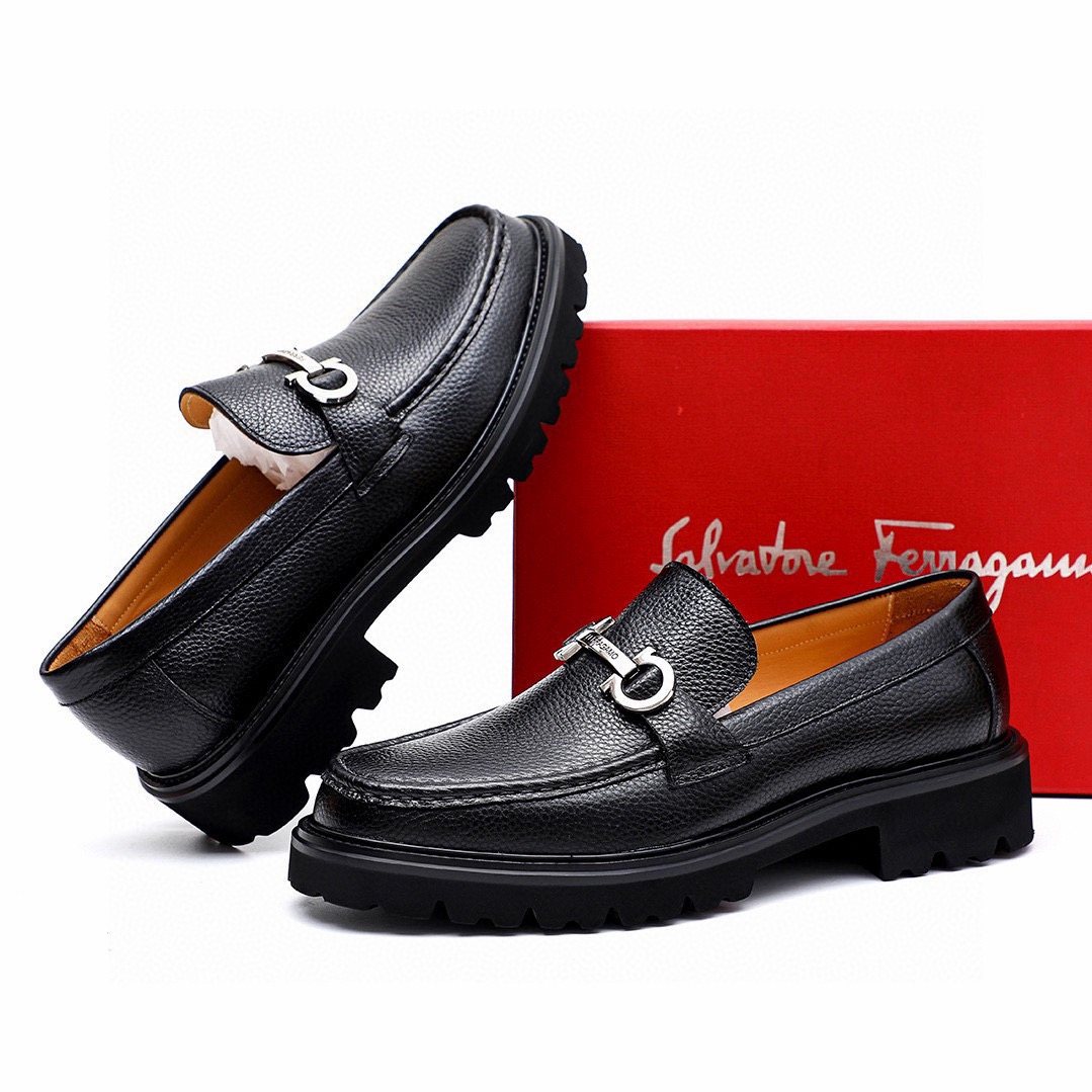 Salvatore Ferragamo Men's Black Lug Sole Bit Loafers