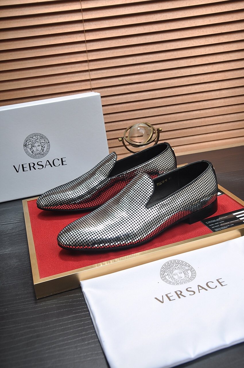 Versace Men's Silver and Black Pattern Loafers
