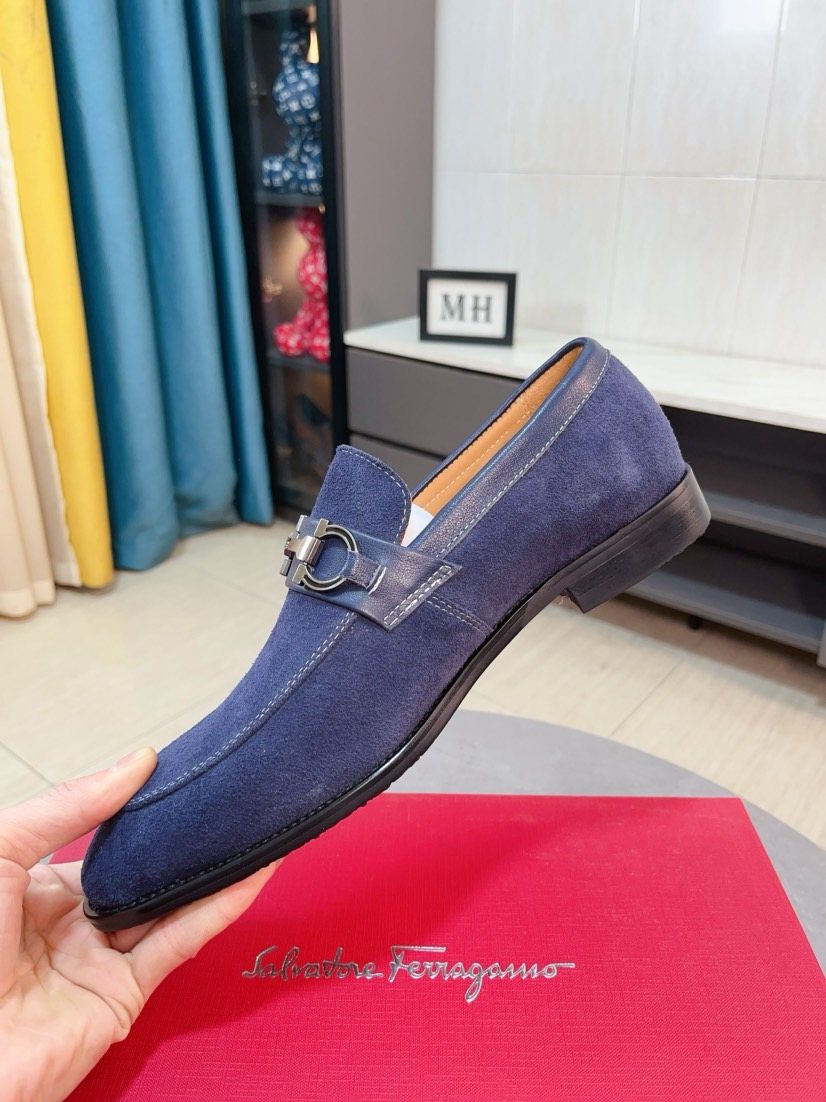 Ferragamo Men's Bit Loafers - Apron Toe With Contrast Stitching
