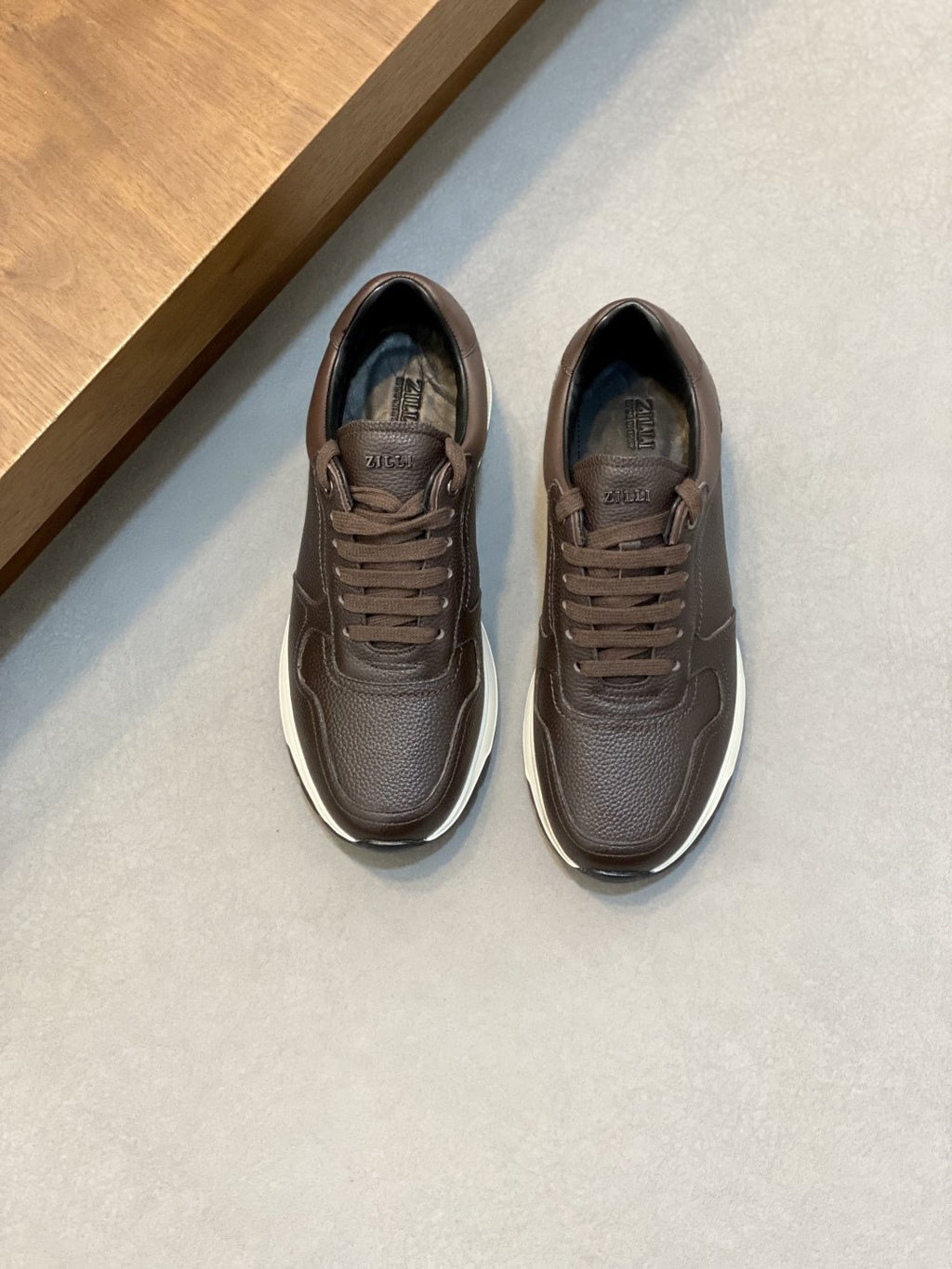 Zilli Men's Stitched Low-Top Sneakers - Rounded Toe