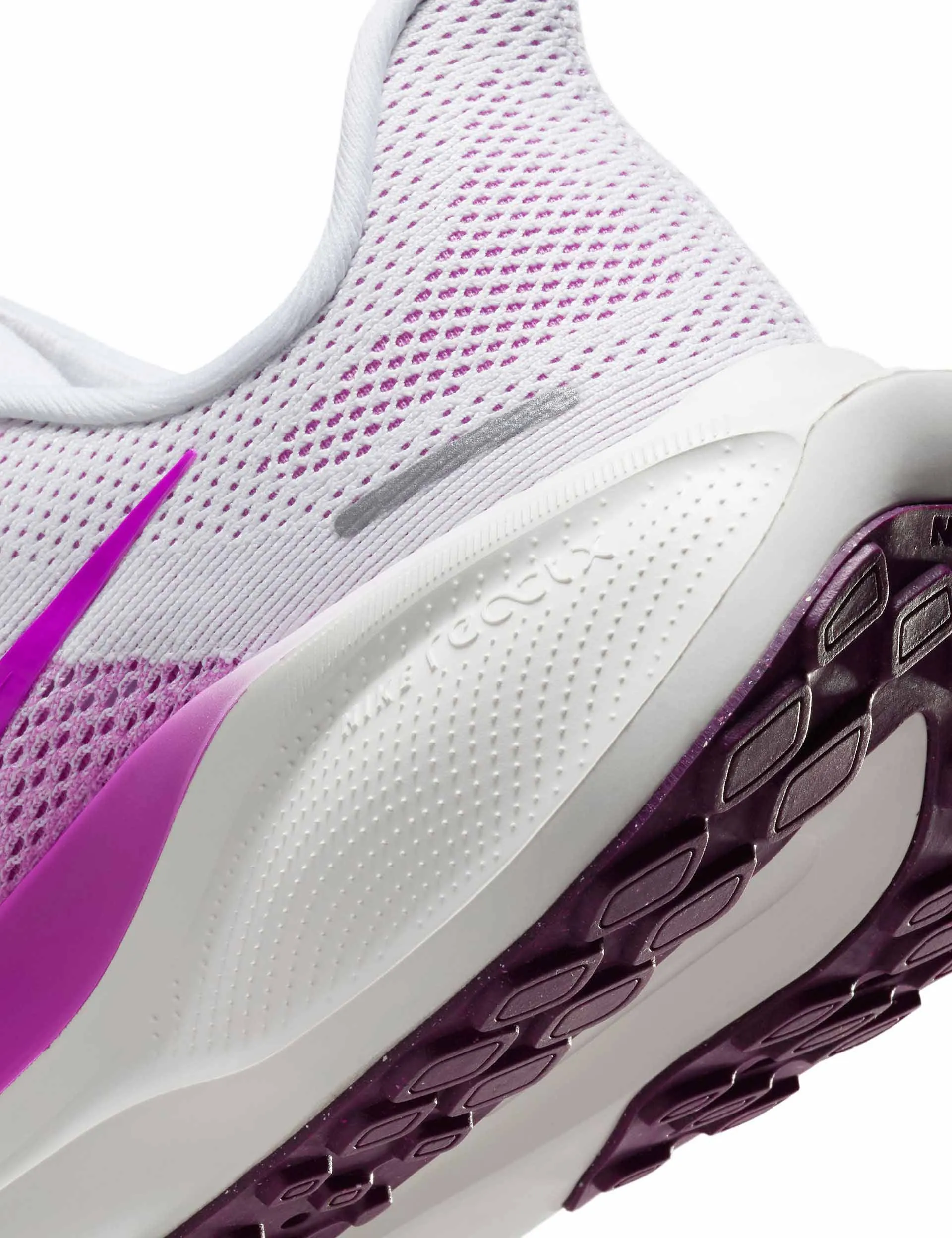 Pegasus 41 Shoes - White/Black/Beyond Pink/Hyper Violet